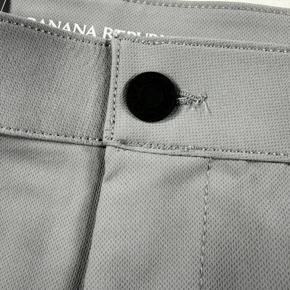 Banana Republic Mens Flat Front Pants Gray Performance Trousers 40x34